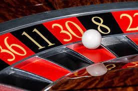 Halaman pilihan metode pembayaran Vegas108 menampilkan DANA, OVO, GoPay, ShopeePay, LinkAja, dan QRIS